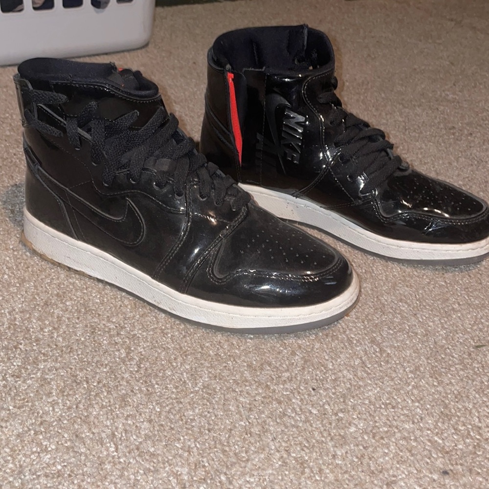 nike air jordan gloss black